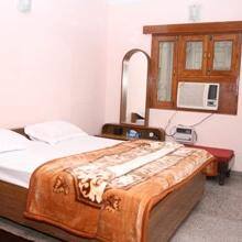 Krris Apartment (Vasantkunj), New Delhi 3